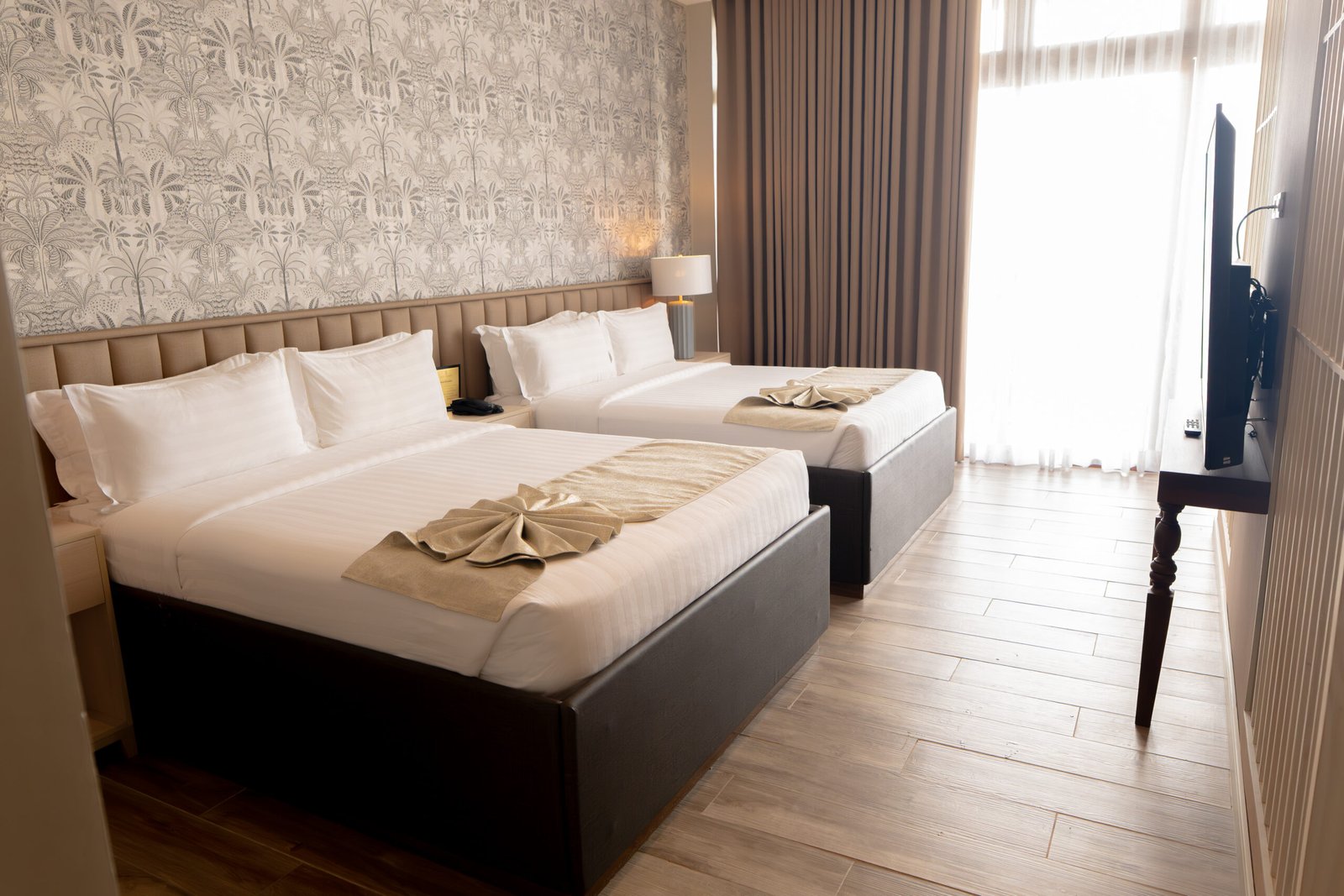 BPC09496-Enhanced-NR